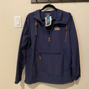Women’s LL Bean Mountain Classic Anorak.  NWT. Size Medium.